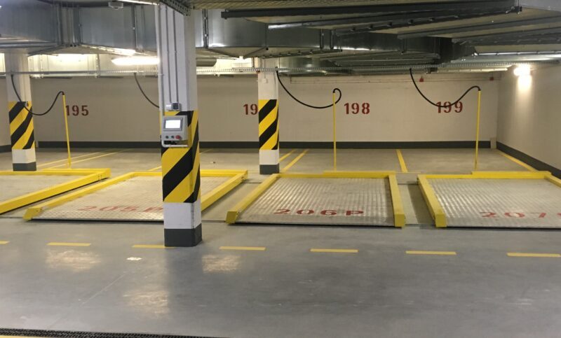 Parking podziemny z zastosowaniem palet poprzecznie przesuwnych NK6501 i podłużnie przesuwnych NK6401