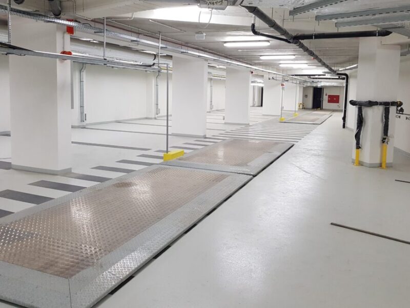 Parking podziemny z zastosowaniem palet poprzecznie przesuwnych NK6501 oraz podłużnie przesuwnych NK6401